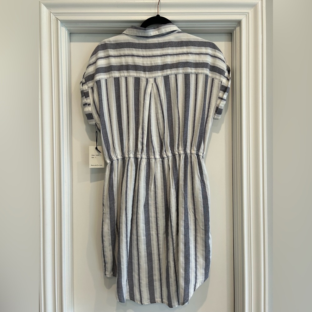 Japna lightweight striped shirt dress. New with tags. Size L. - Picture 5 of 7
